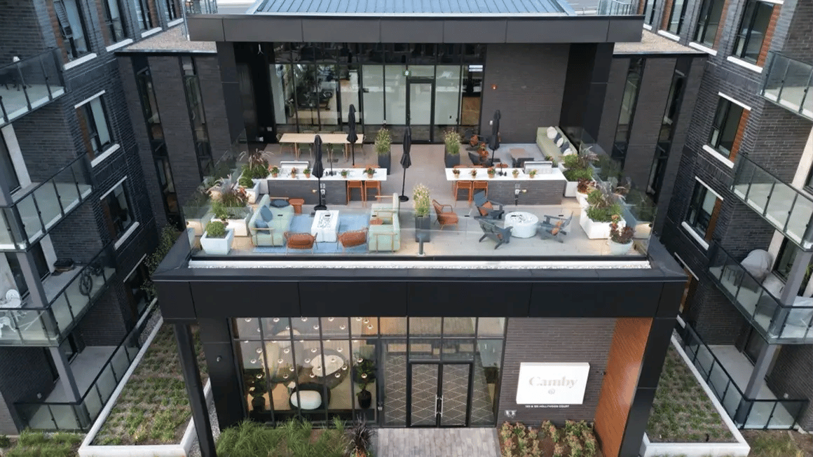 Green Street News : Des immeubles d’appartements à Cambridge vendus pour 147 millions $, la plus importante transaction locative de la ville depuis des années