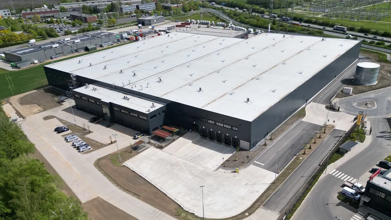 Vue aérienne du nouveau siège social européen et du complexe industriel de Barnet Europe à Eschweiler, en Allemagne.